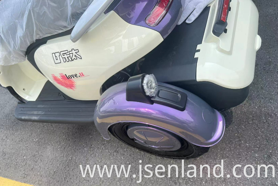 800W Lithium Battery Tricycle